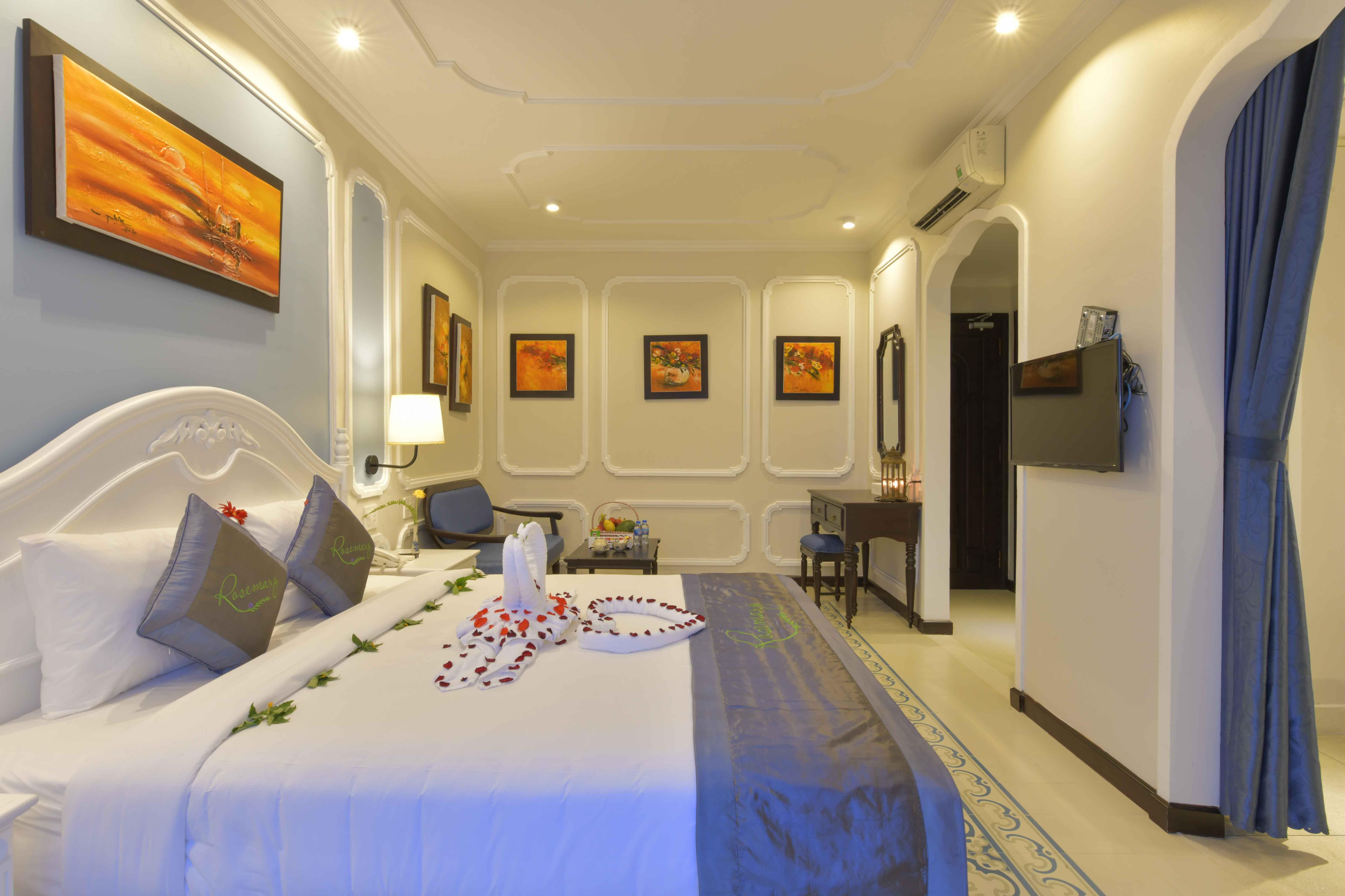 Hoi An Rosemary Boutique Hotel & Spa - A Peaceful Retreat Exterior photo